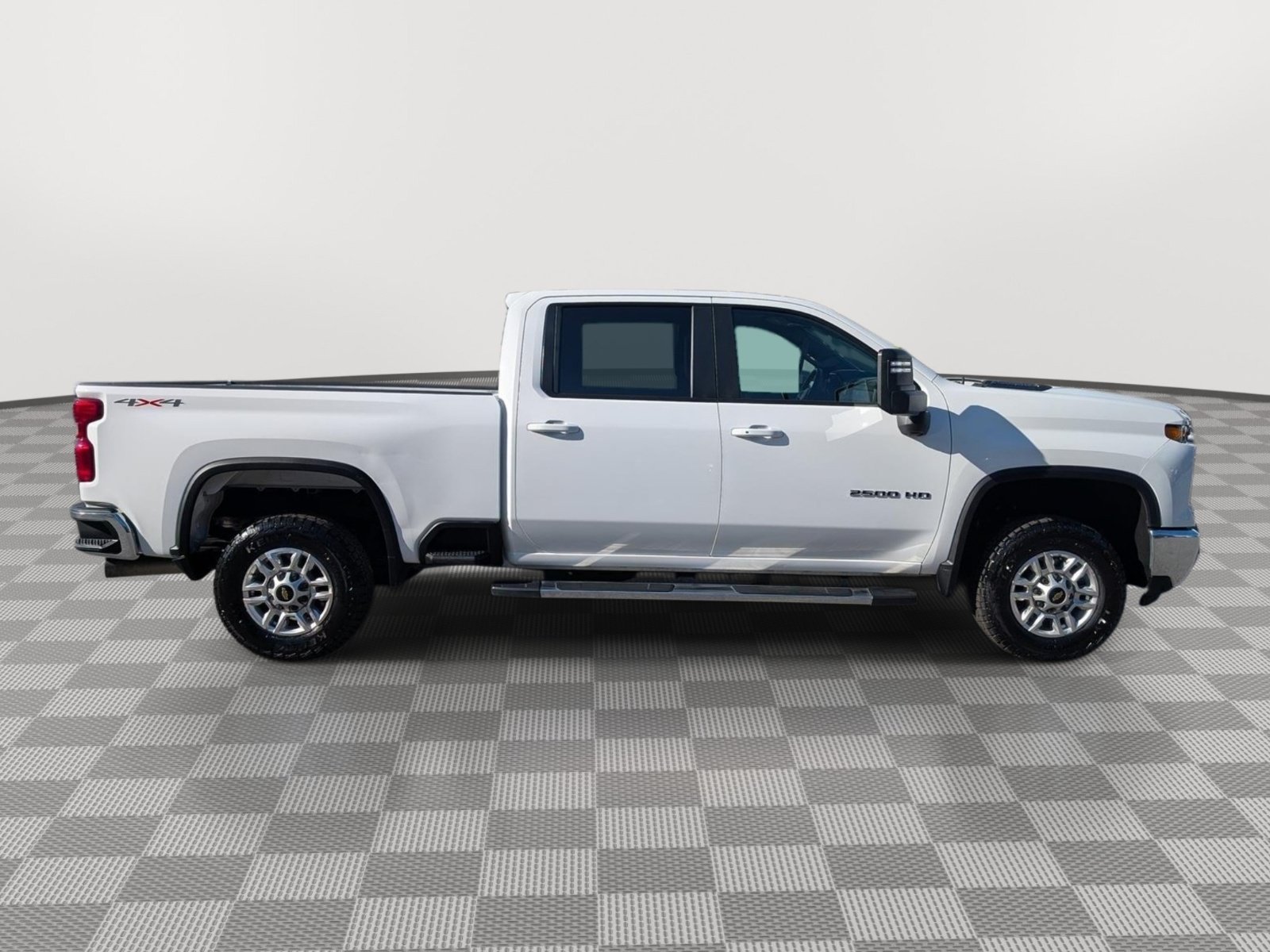 Used 2025 Chevrolet Silverado 2500 LT w/ Convenience Package AWD/4WD image 6