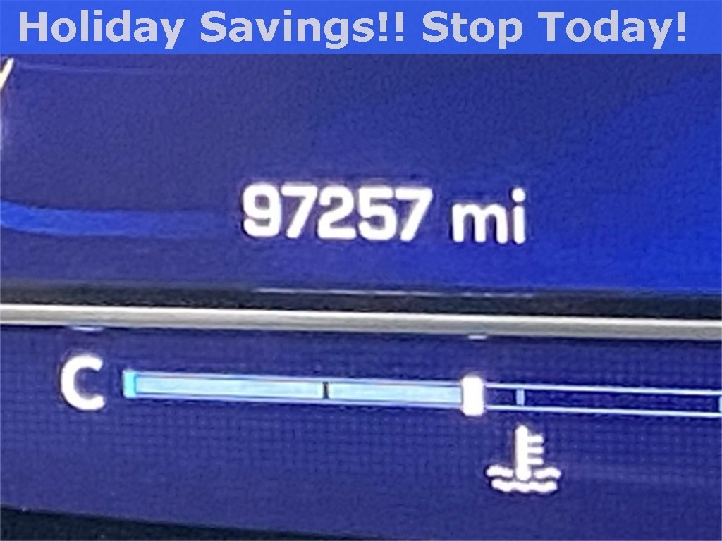 Used 2022 Chevrolet Suburban RST w/ Luxury Package image 10