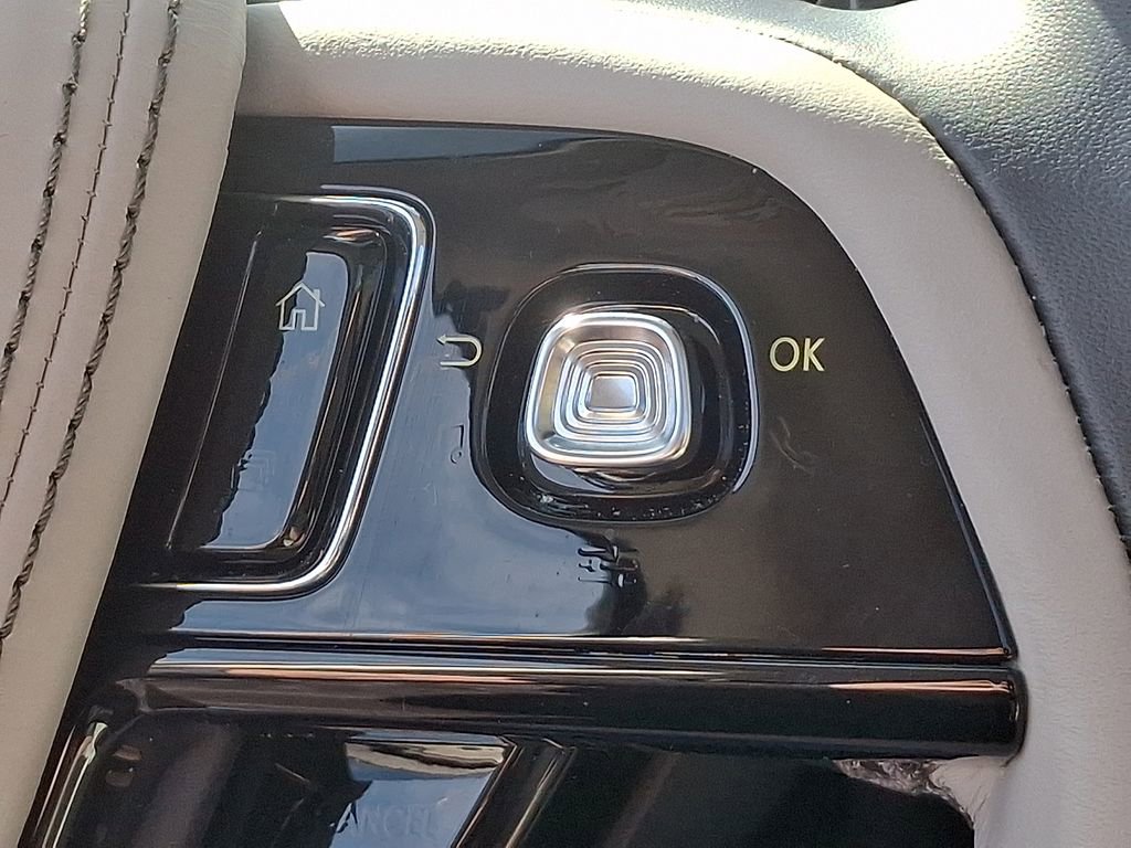 Used 2025 Lincoln Aviator Reserve w/ Illumination Package image 23