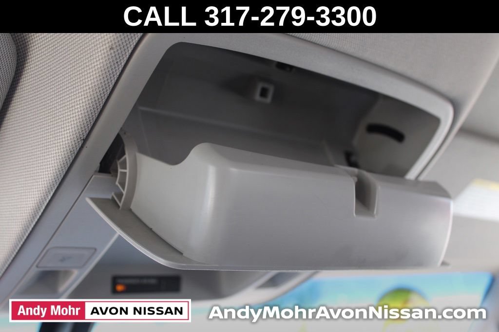 Used 2018 Chevrolet Silverado 1500 LT w/ LT Convenience Package AWD/4WD image 34