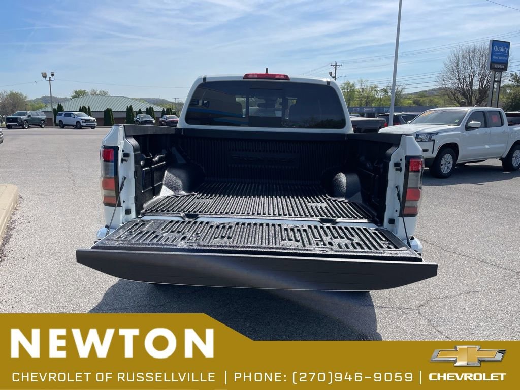 Used 2025 Nissan Frontier PRO-4X AWD/4WD image 43