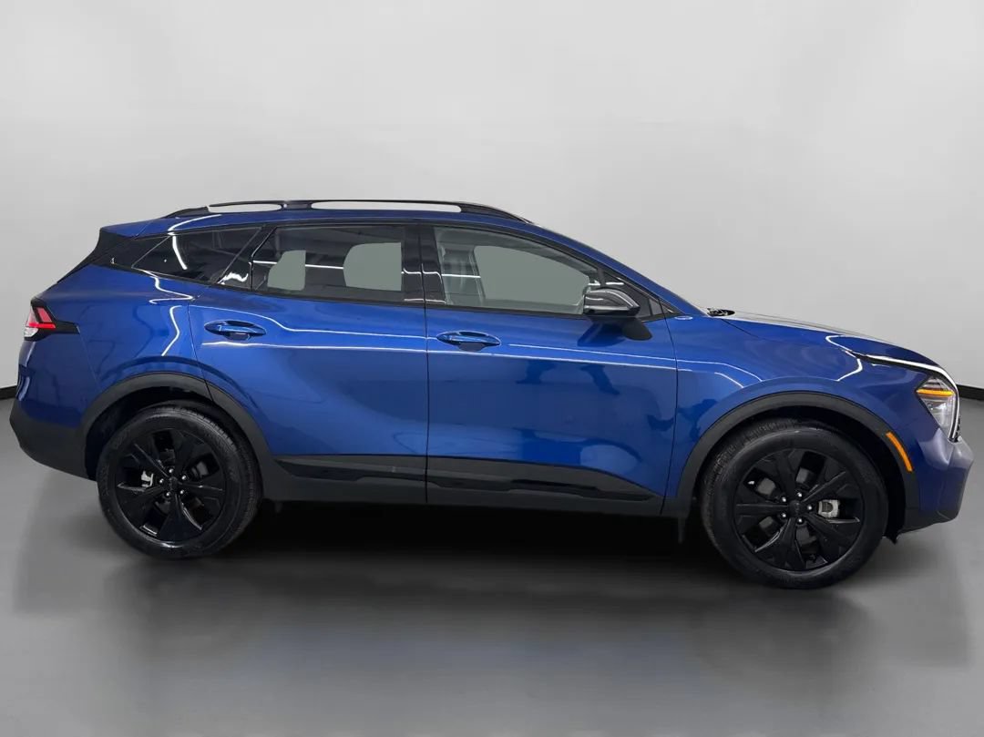 Used 2025 Kia Sportage X-Line w/ Premium Package AWD/4WD image 11