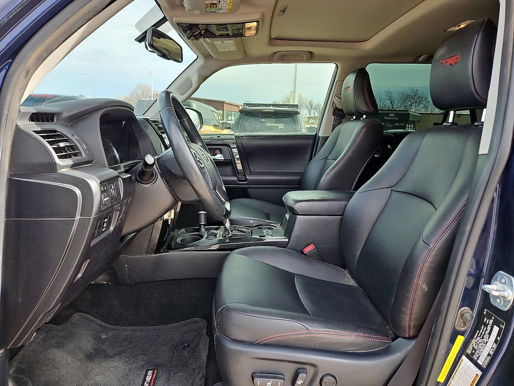 Used 2018 Toyota 4Runner SR5 image 10