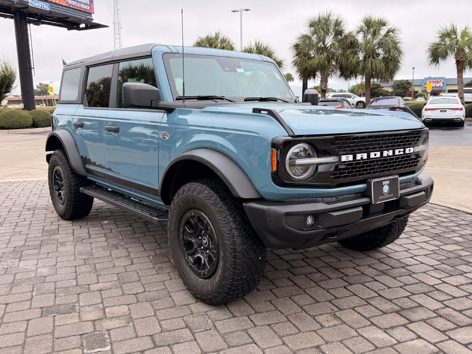 Used 2022 Ford Bronco Wildtrak AWD/4WD image 7