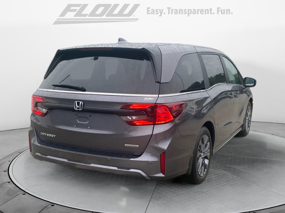 Used 2026 Honda Odyssey Touring image 9