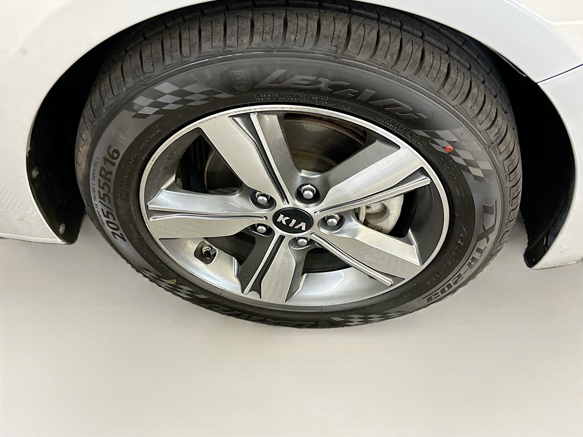 Used 2018 Kia Forte LX w/ LX Popular Package image 11