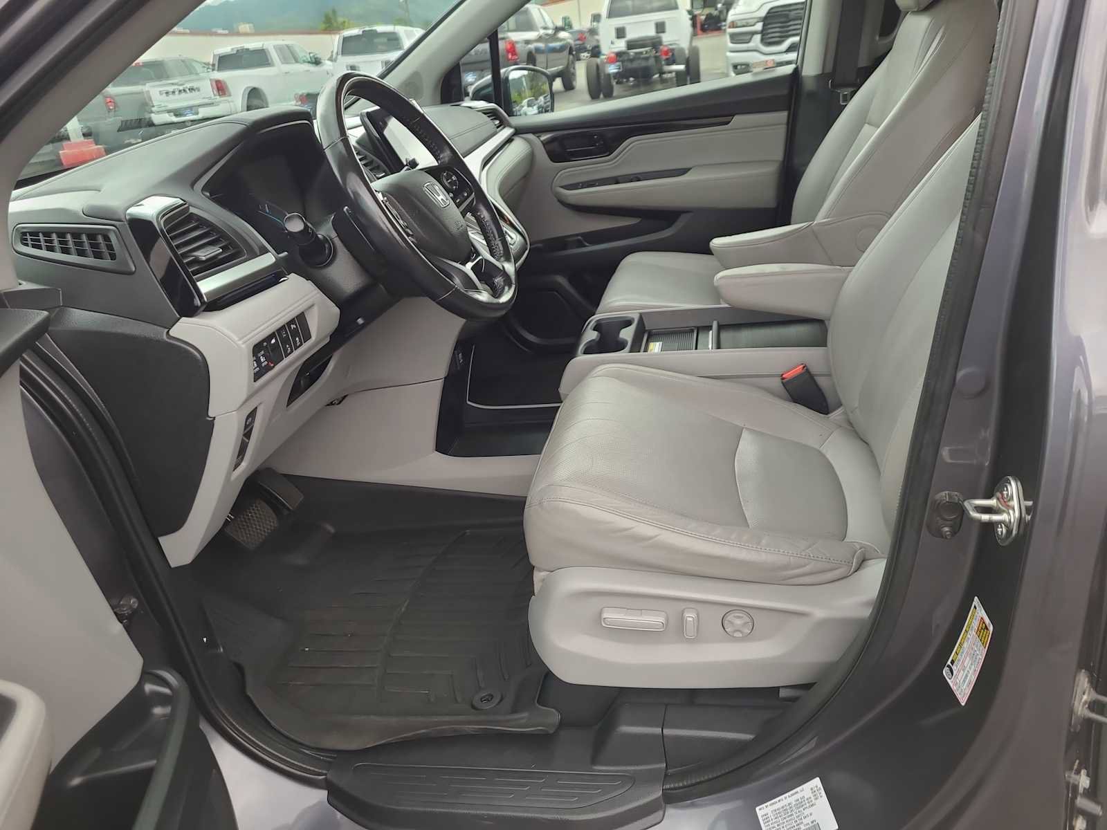 Used 2018 Honda Odyssey Elite image 19