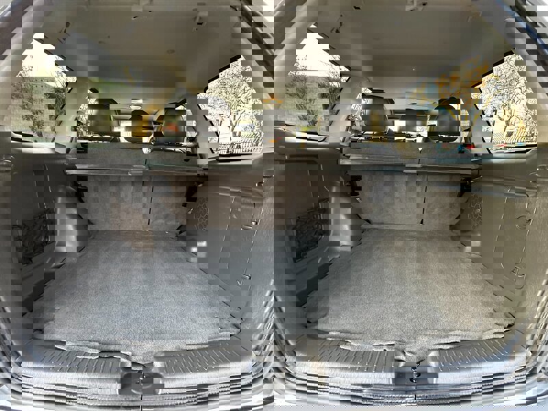 Used 2005 MAZDA Tribute s w/ Package 3 image 22