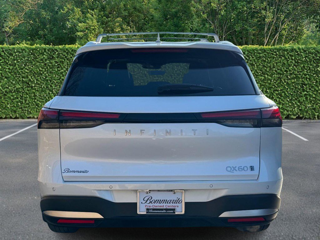 Used 2026 INFINITI QX60 Luxe w/ Cargo Package image 8