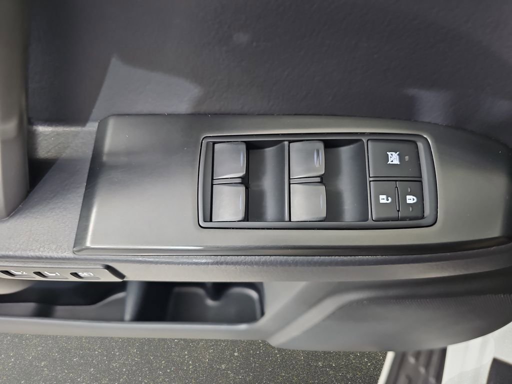 Certified 2022 Lexus GX 460 Premium w/ Premium Package AWD/4WD image 8