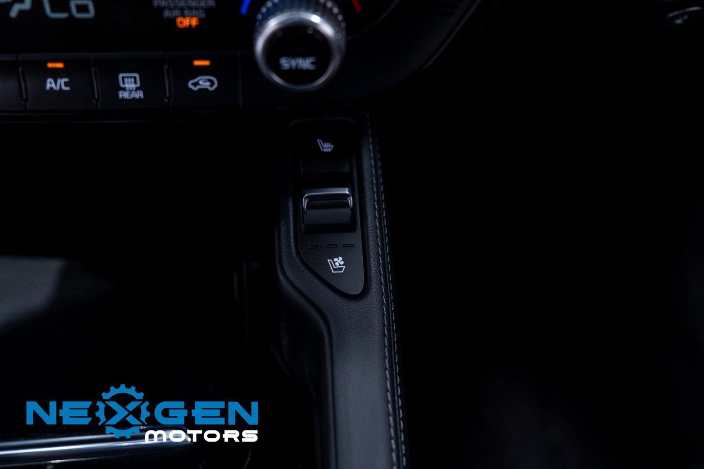 Used 2024 Kia Telluride SX image 15