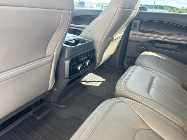 Used 2019 Ford Expedition Max Limited RWD image 21