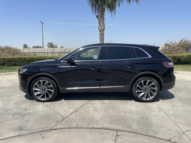 Used 2023 Lincoln Nautilus Reserve w/ Equipment Group 201A FWD image 5