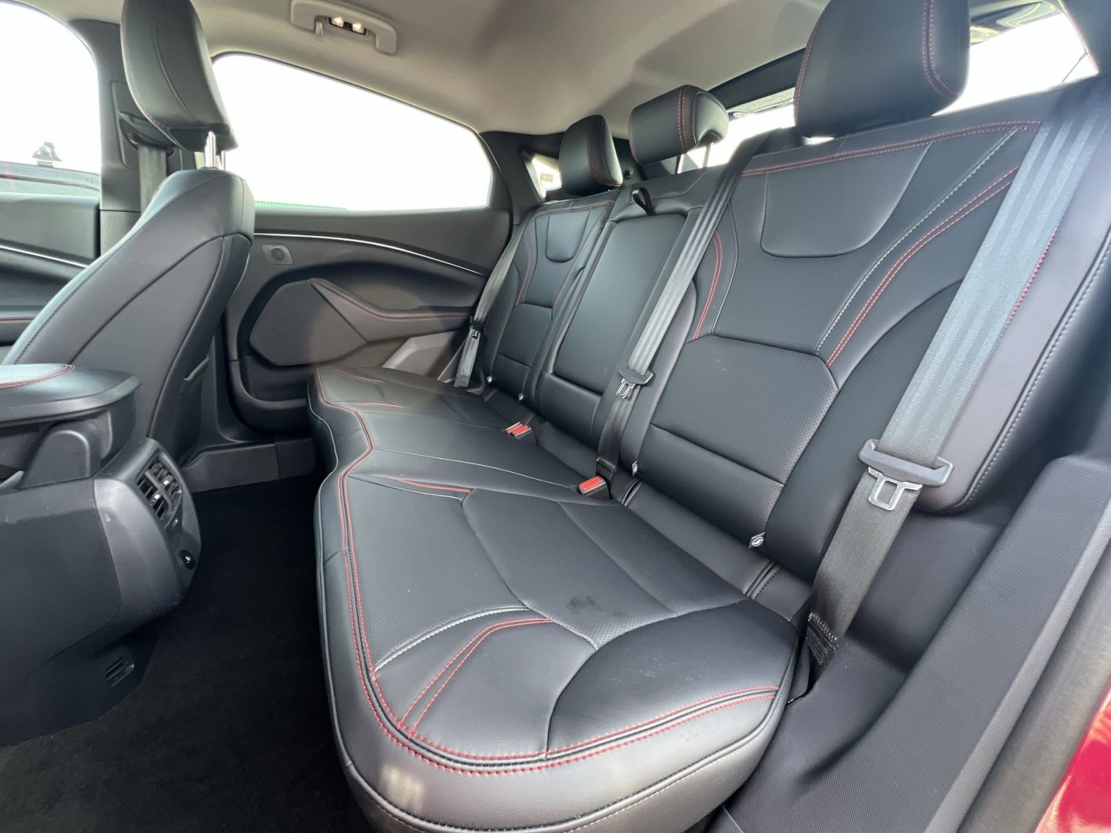 Used 2025 Ford Mustang Mach-E Premium w/ Sport Appearance Package image 24