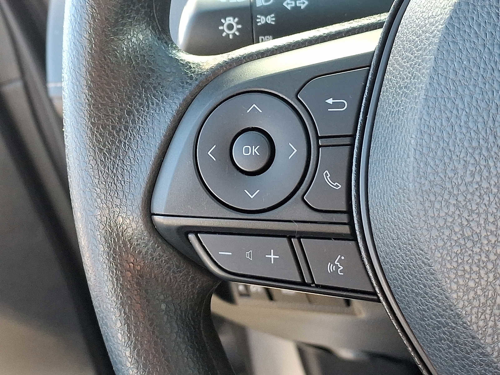 Certified 2023 Toyota RAV4 LE image 22