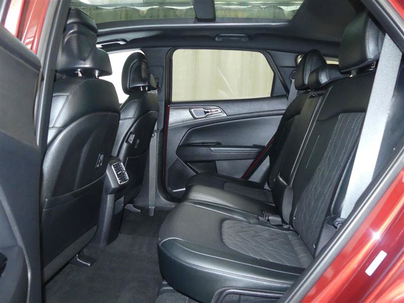 Used 2025 Kia Sportage X-Line w/ Premium Package AWD/4WD image 22