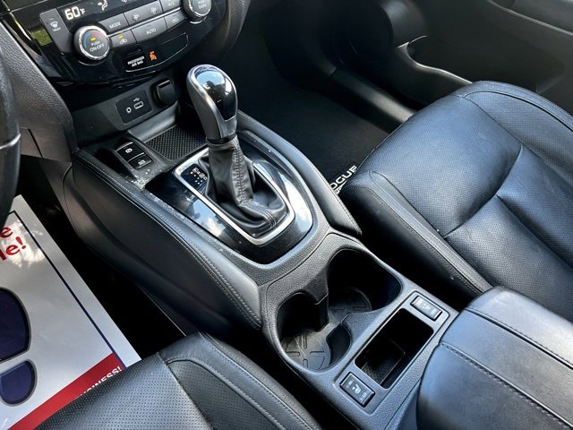 Used 2020 Nissan Rogue Sport SL w/ Premium Package image 40