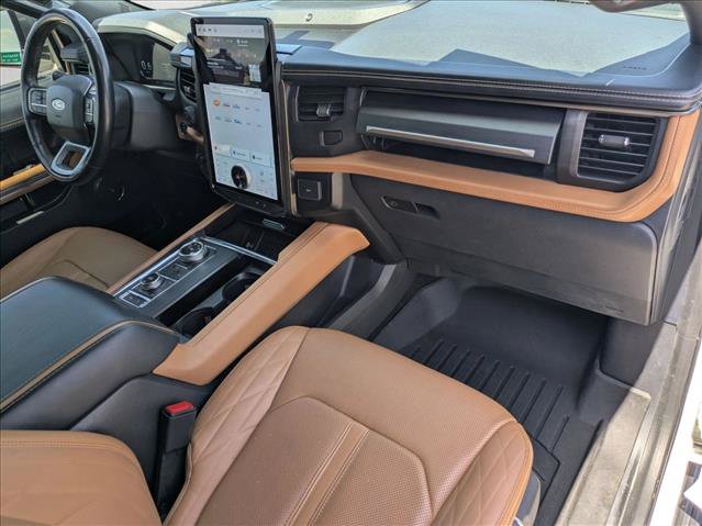 Used 2023 Ford Expedition Max Platinum AWD/4WD image 22