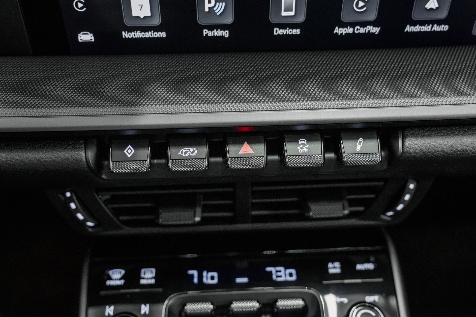 Used 2025 Porsche 911 Carrera image 23