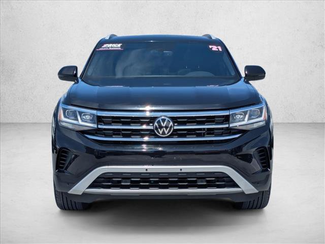 Used 2021 Volkswagen Atlas Cross Sport SE w/ Panoramic Sunroof Package FWD video 2
