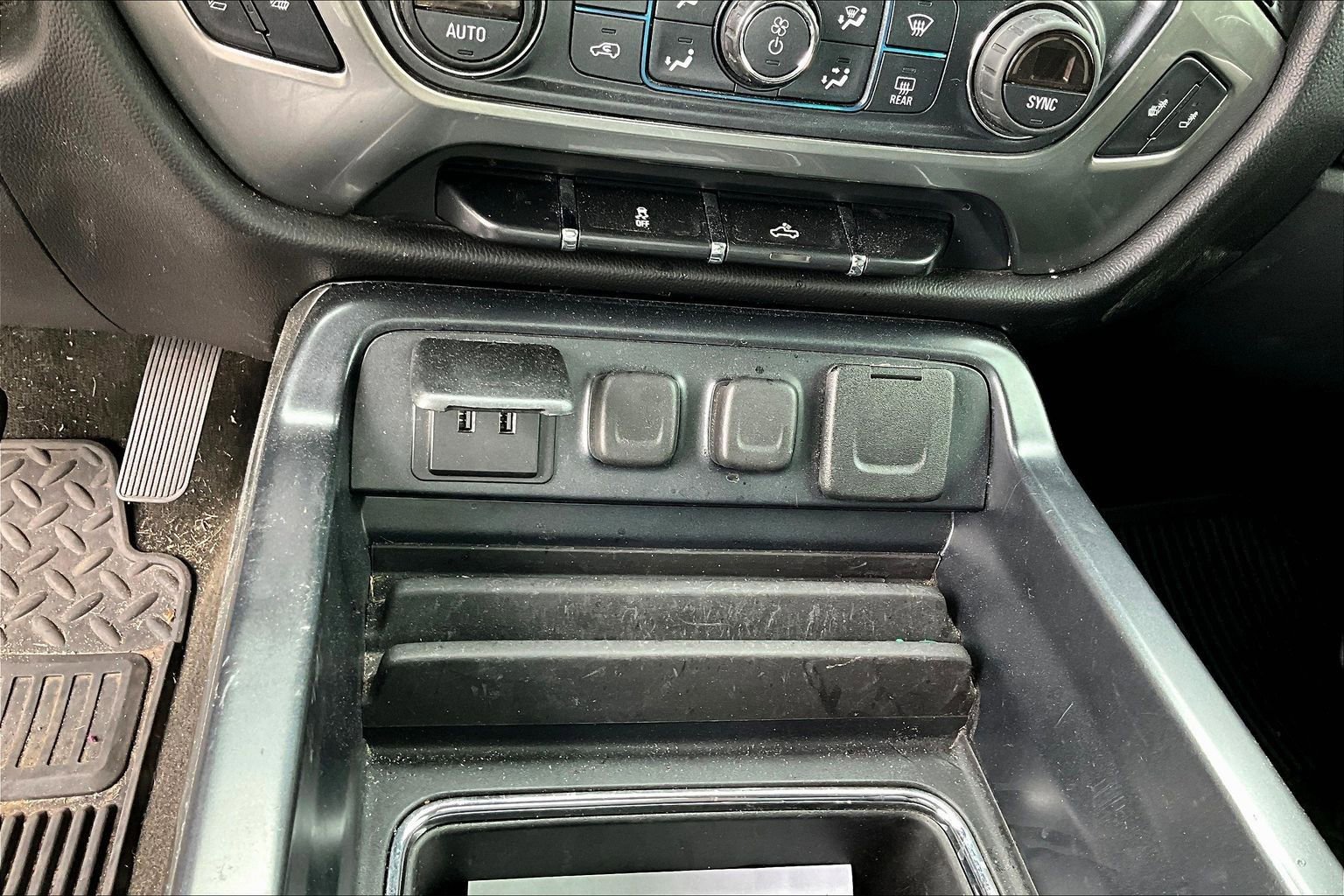 Used 2017 Chevrolet Silverado 1500 LT w/ Texas Edition image 15