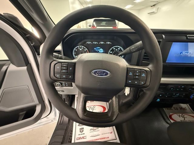 New 2026 Ford F250 XL w/ XL Chrome Package image 15