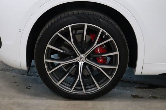 Used 2023 Maserati Grecale Modena image 31