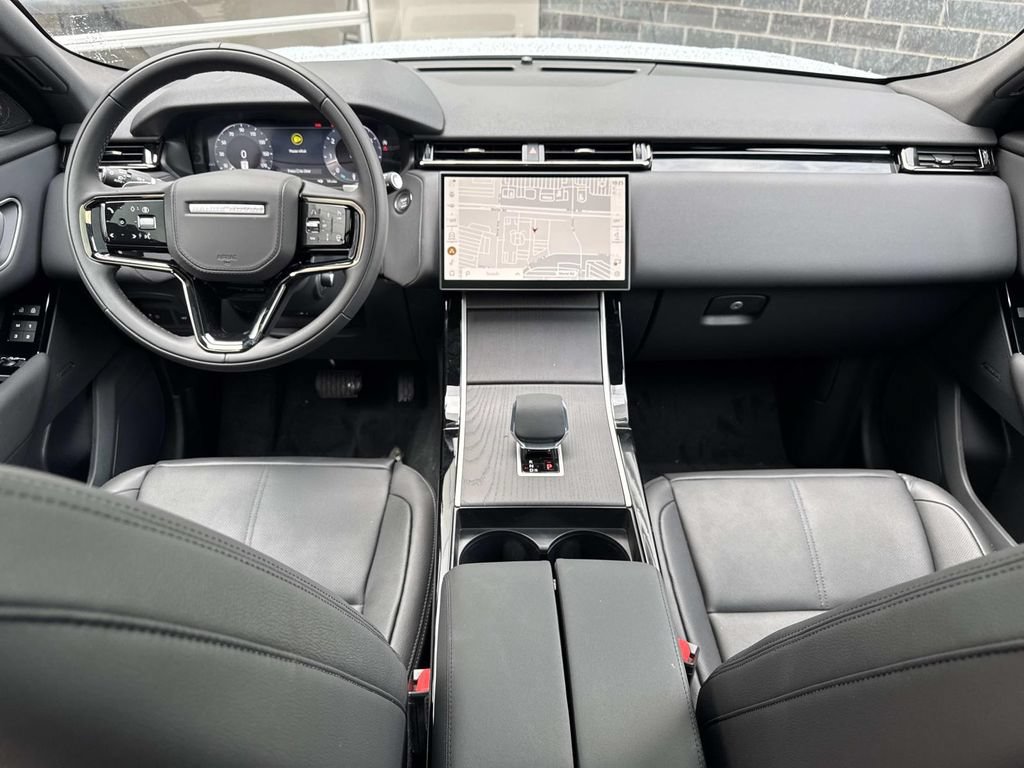 New 2026 Land Rover Range Rover Velar S AWD/4WD image 17