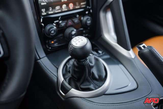 Used 2014 SRT Viper SRT-10 w/ Grand Touring Package RWD image 12