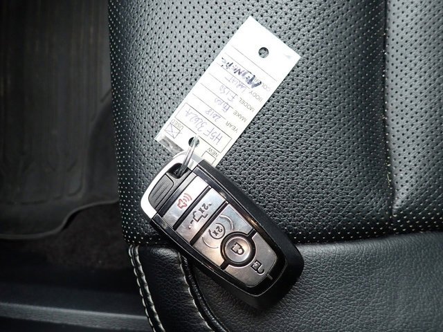 Used 2018 Ford F150 Lariat w/ Equipment Group 502A Luxury image 30