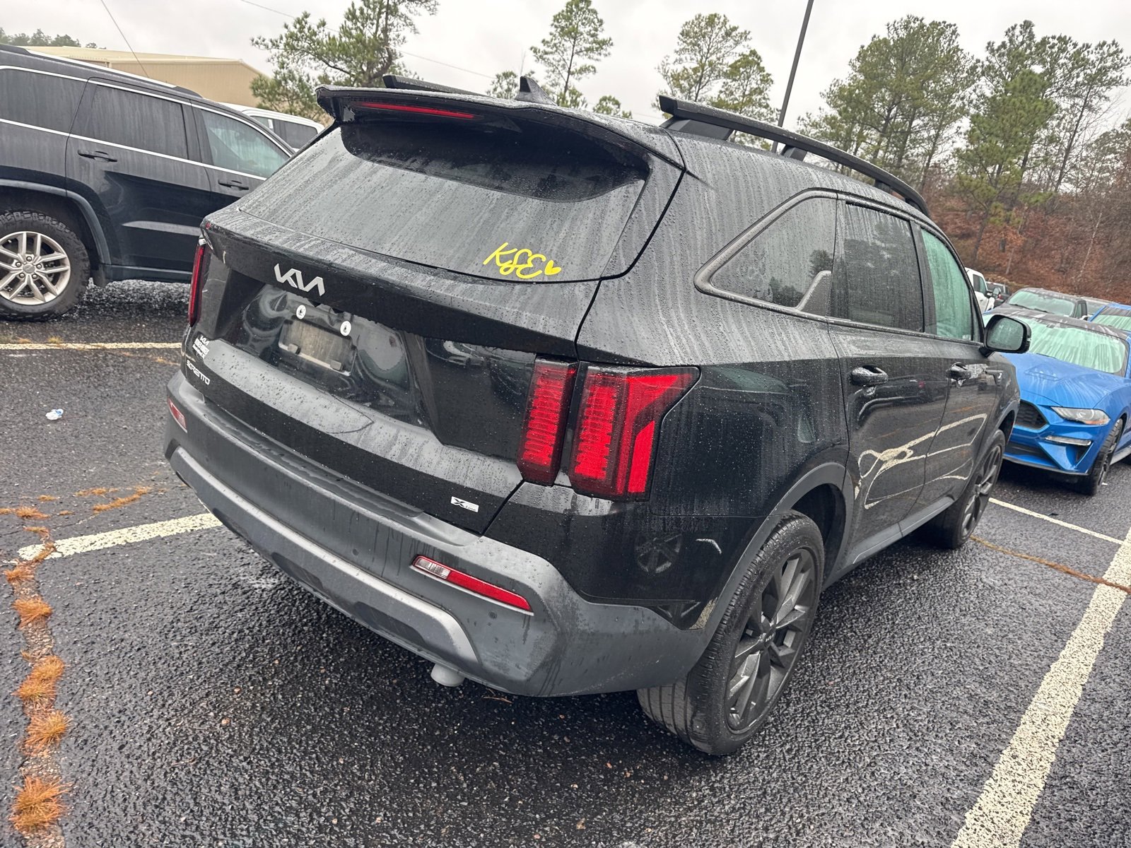 Used 2023 Kia Sorento X-Line EX image 7