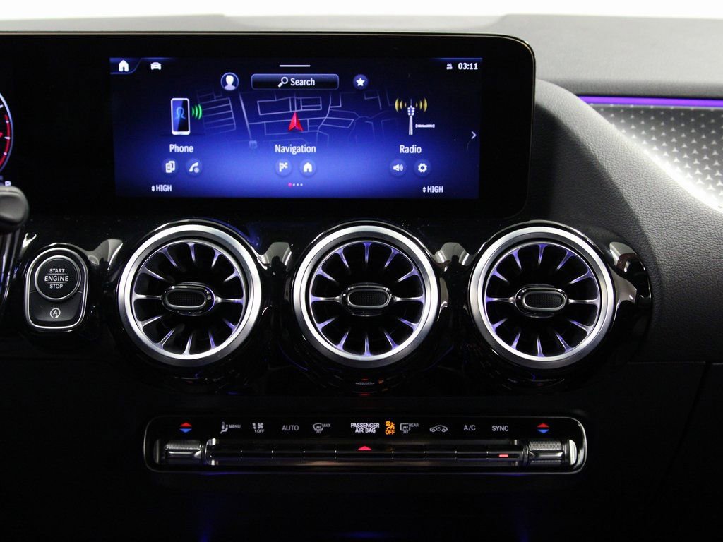 Certified 2025 Mercedes-Benz GLA 250 4MATIC image 15