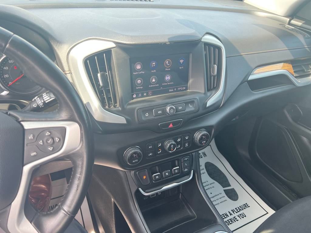 Used 2021 GMC Terrain SLE w/ Elevation Edition image 18