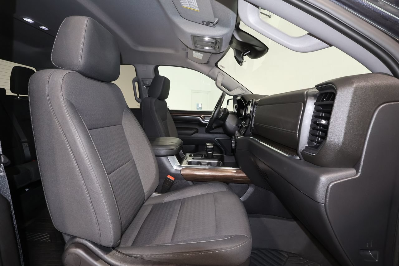 Certified 2023 Chevrolet Silverado 1500 LT Trail Boss w/ LPO, Dark Essentials Package AWD/4WD image 27