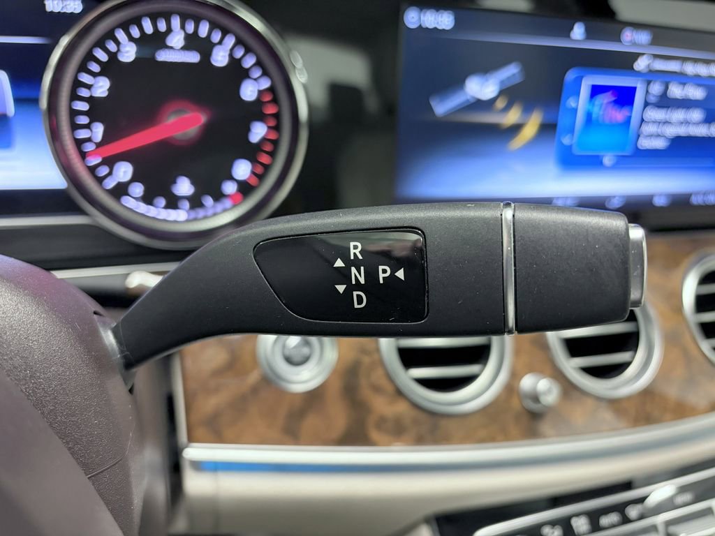 Used 2017 Mercedes-Benz E 300 4MATIC image 11