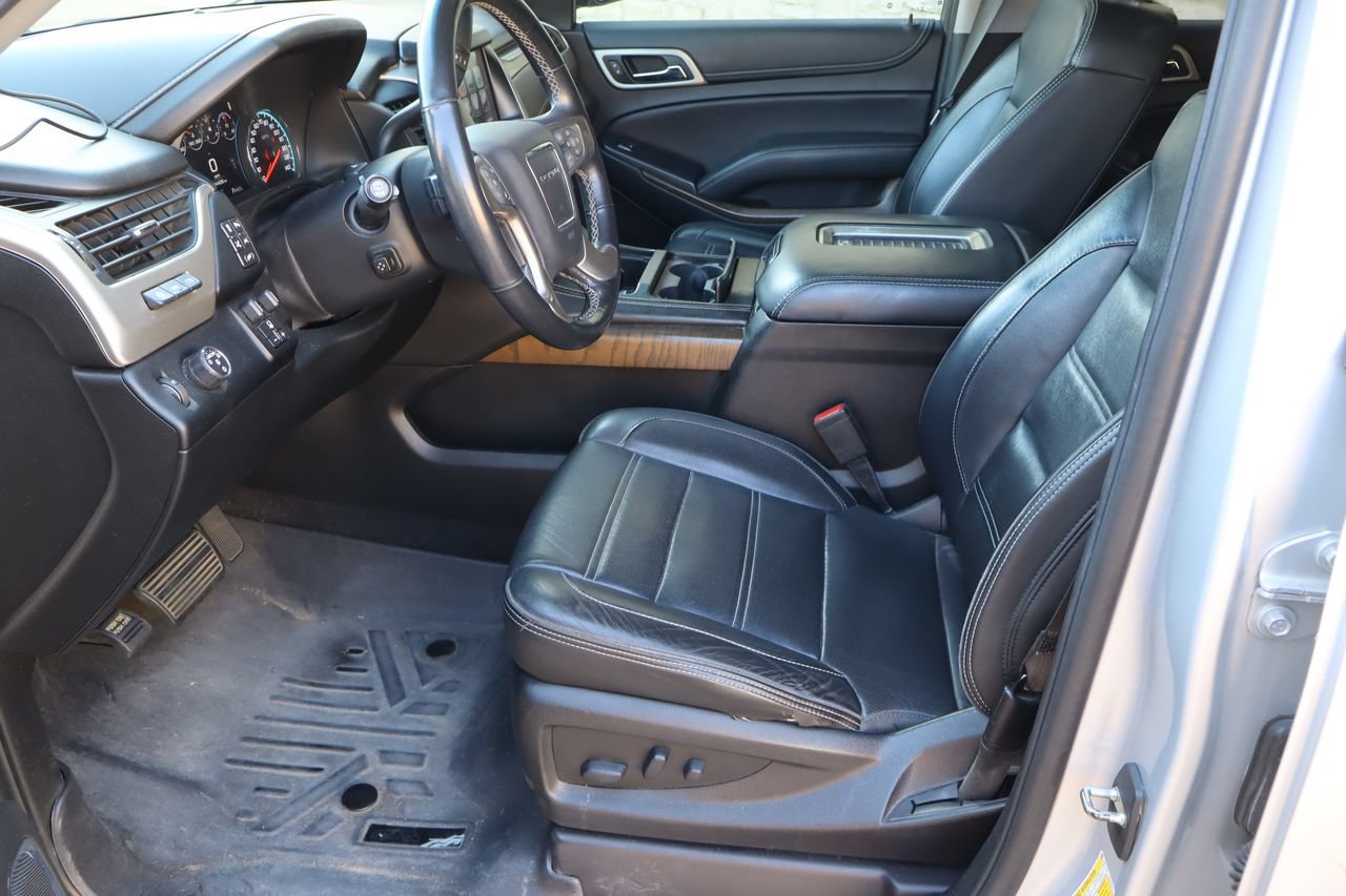 Used 2018 GMC Yukon XL Denali w/ Denali Ultimate Package RWD image 20