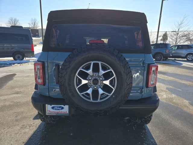 Used 2022 Ford Bronco Badlands image 4