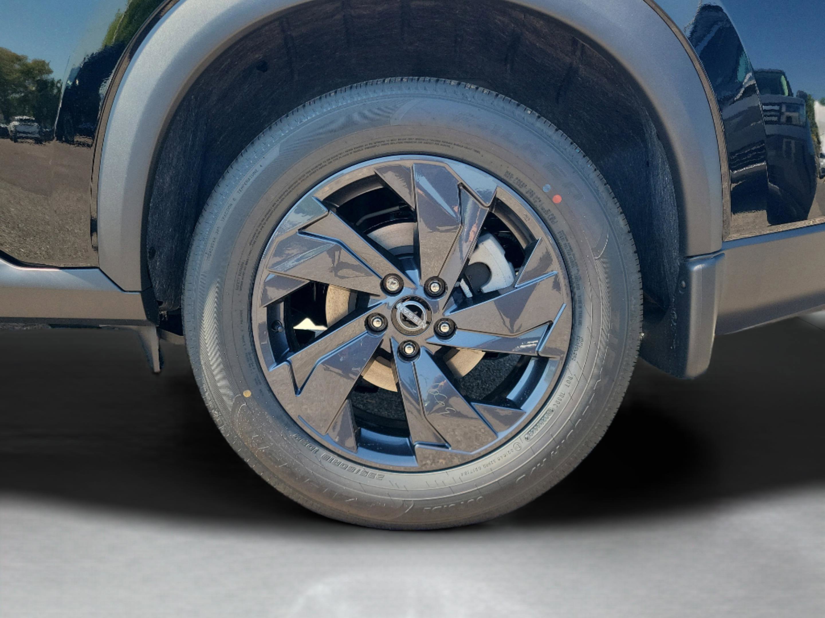 New 2026 Nissan Rogue SV w/ Cold Weather Package FWD image 6