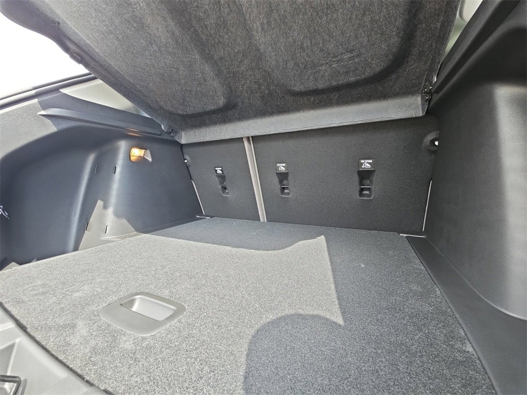 New 2026 Chevrolet Trax ACTIV w/ Driver Confidence Package image 13