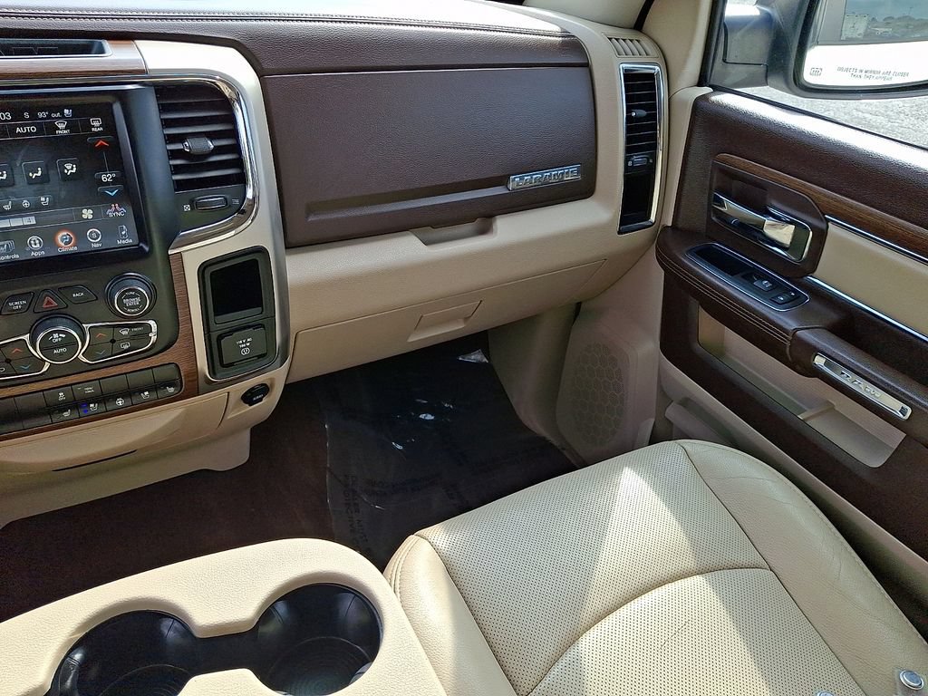 Used 2017 RAM 1500 Laramie AWD/4WD image 17