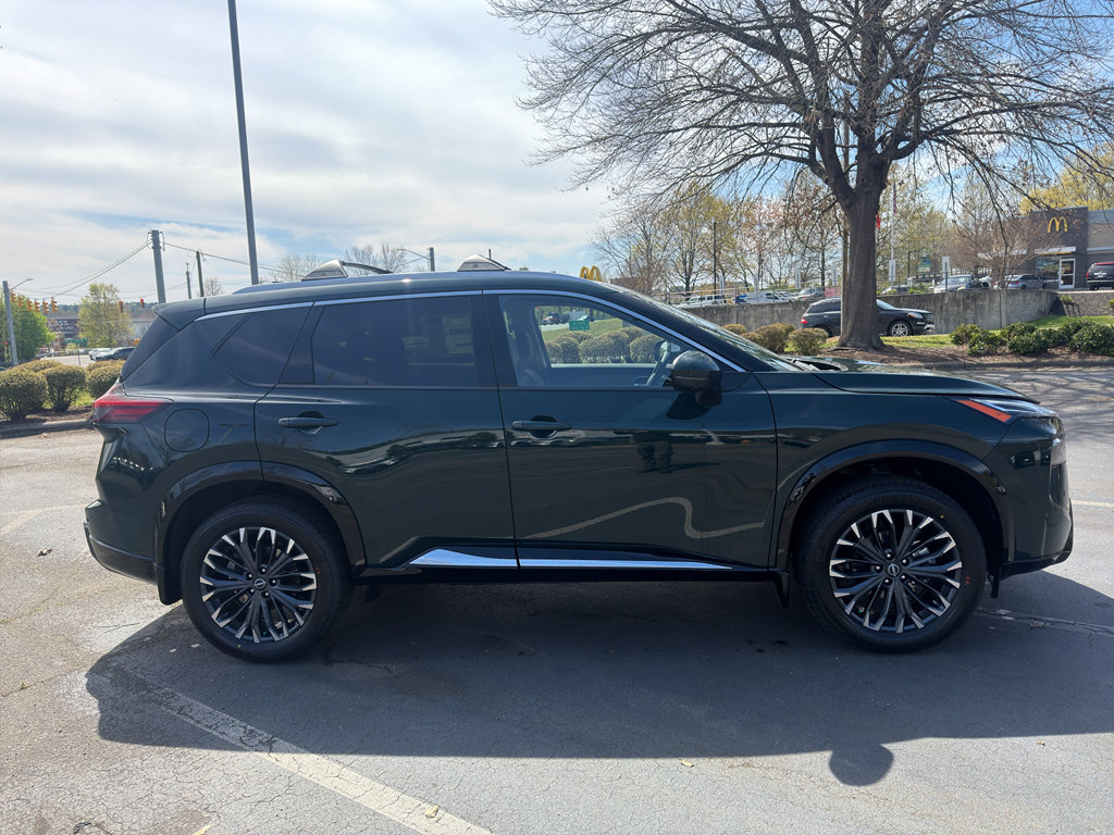 New 2026 Nissan Rogue Platinum image 8