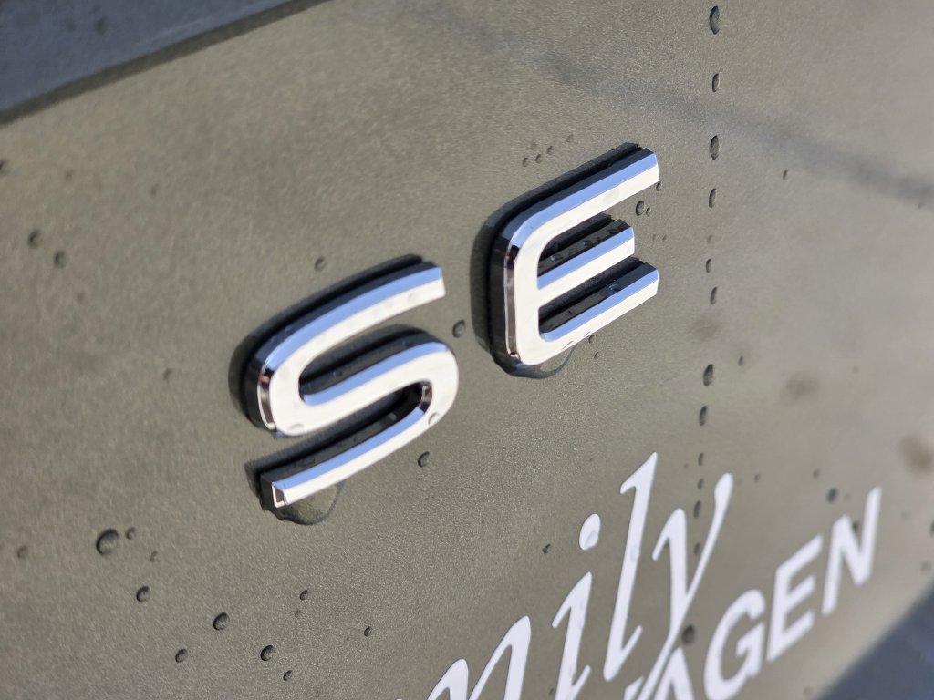 New 2026 Volkswagen Atlas SE FWD image 8