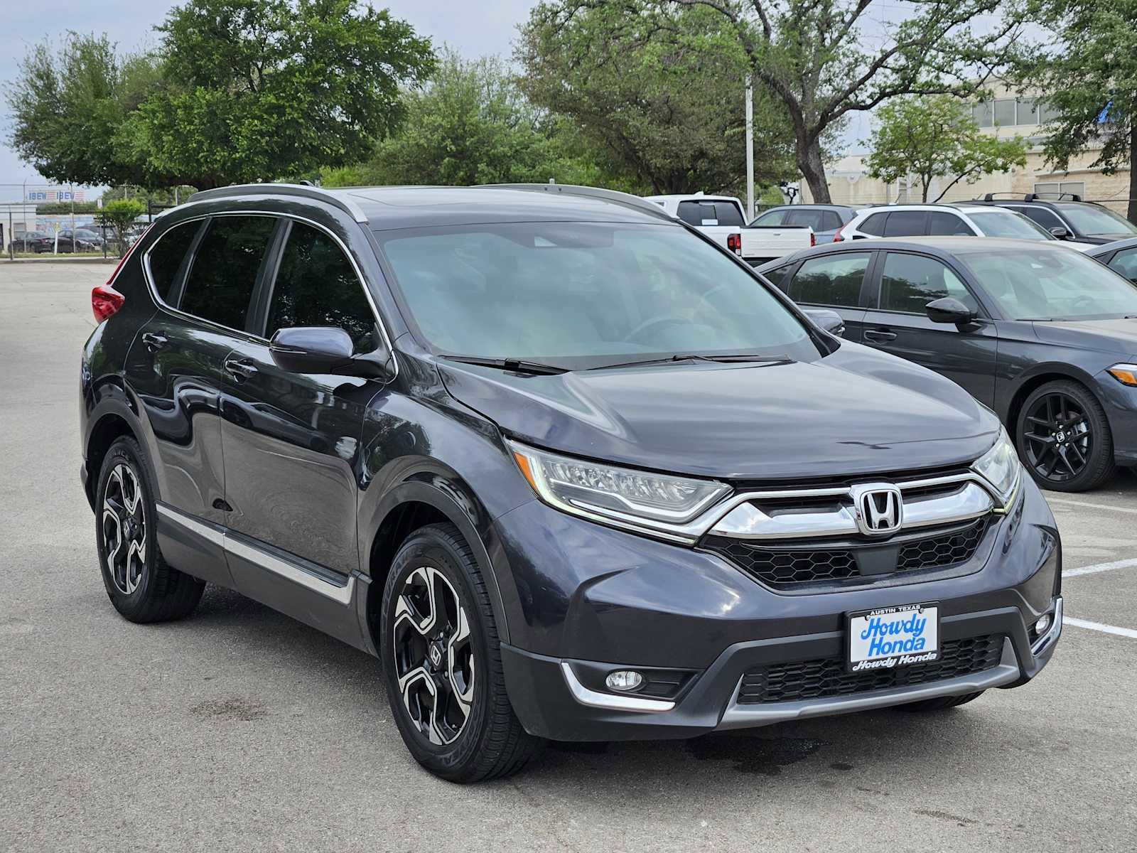 Used 2019 Honda CR-V Touring image 3