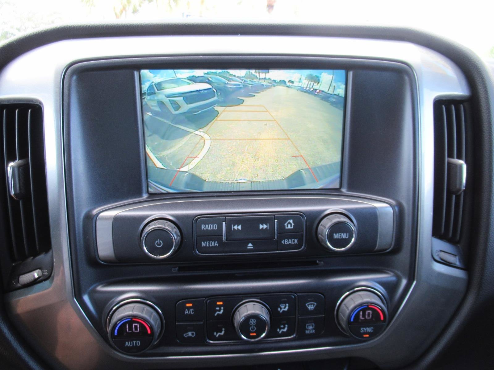 Used 2018 Chevrolet Silverado 1500 LT w/ All Star Edition RWD image 27