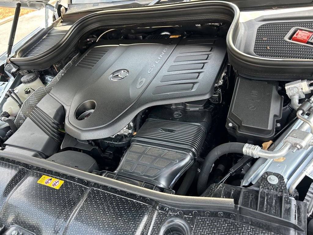 Used 2025 Mercedes-Benz GLS 450 4MATIC image 77