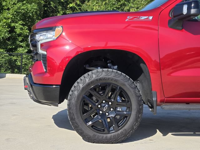 Used 2025 Chevrolet Silverado 1500 LT Trail Boss w/ LT Trail Boss Premium Package AWD/4WD image 10