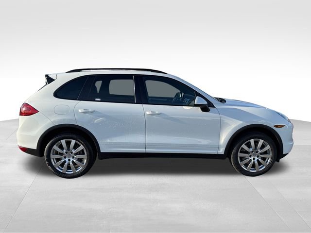 Used 2014 Porsche Cayenne w/ Basic Package image 10