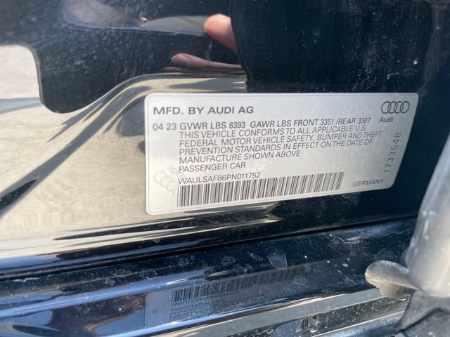 Used 2023 Audi S8 AWD/4WD image 26