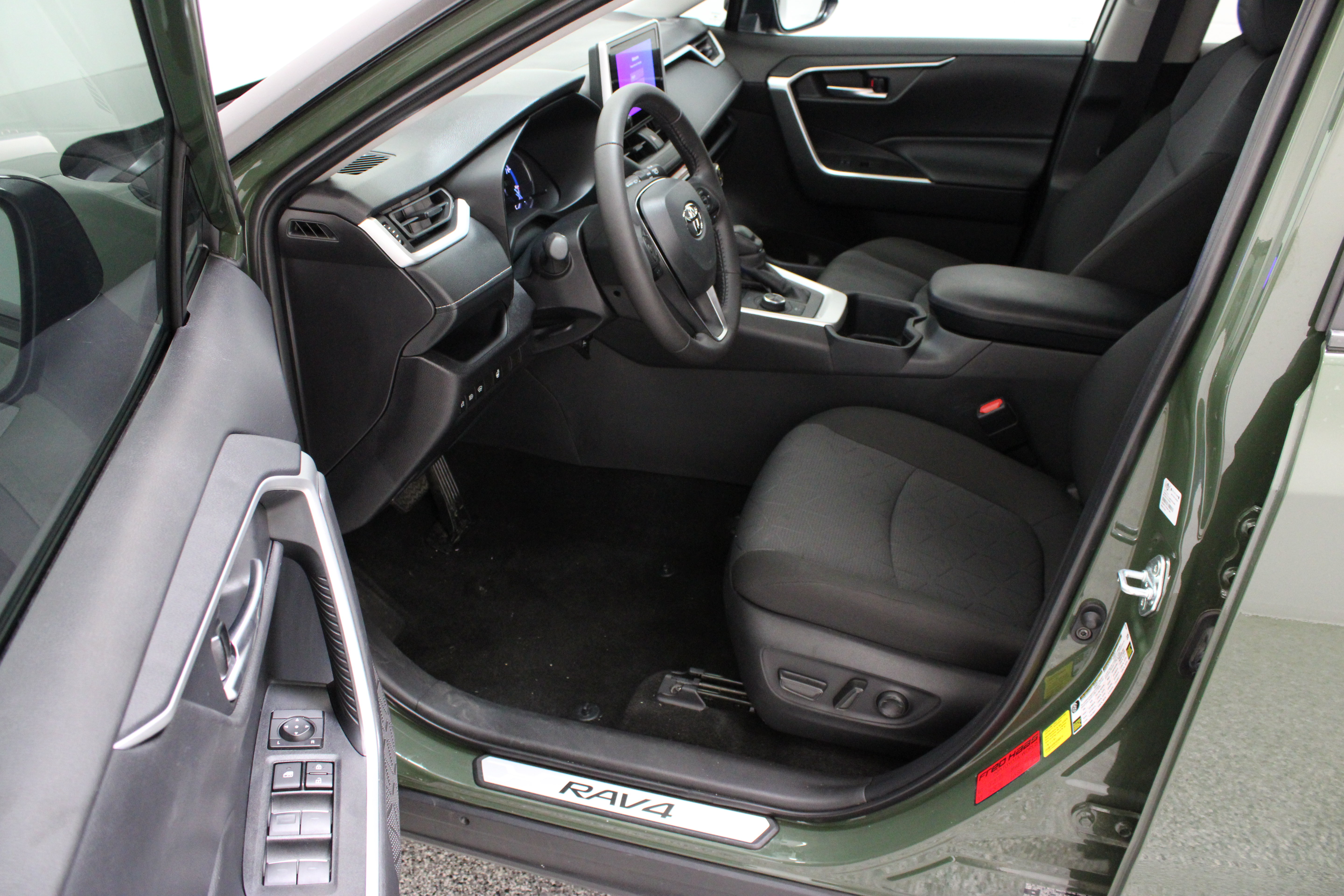Used 2025 Toyota RAV4 Woodland Edition w/ Weather Package AWD/4WD image 14