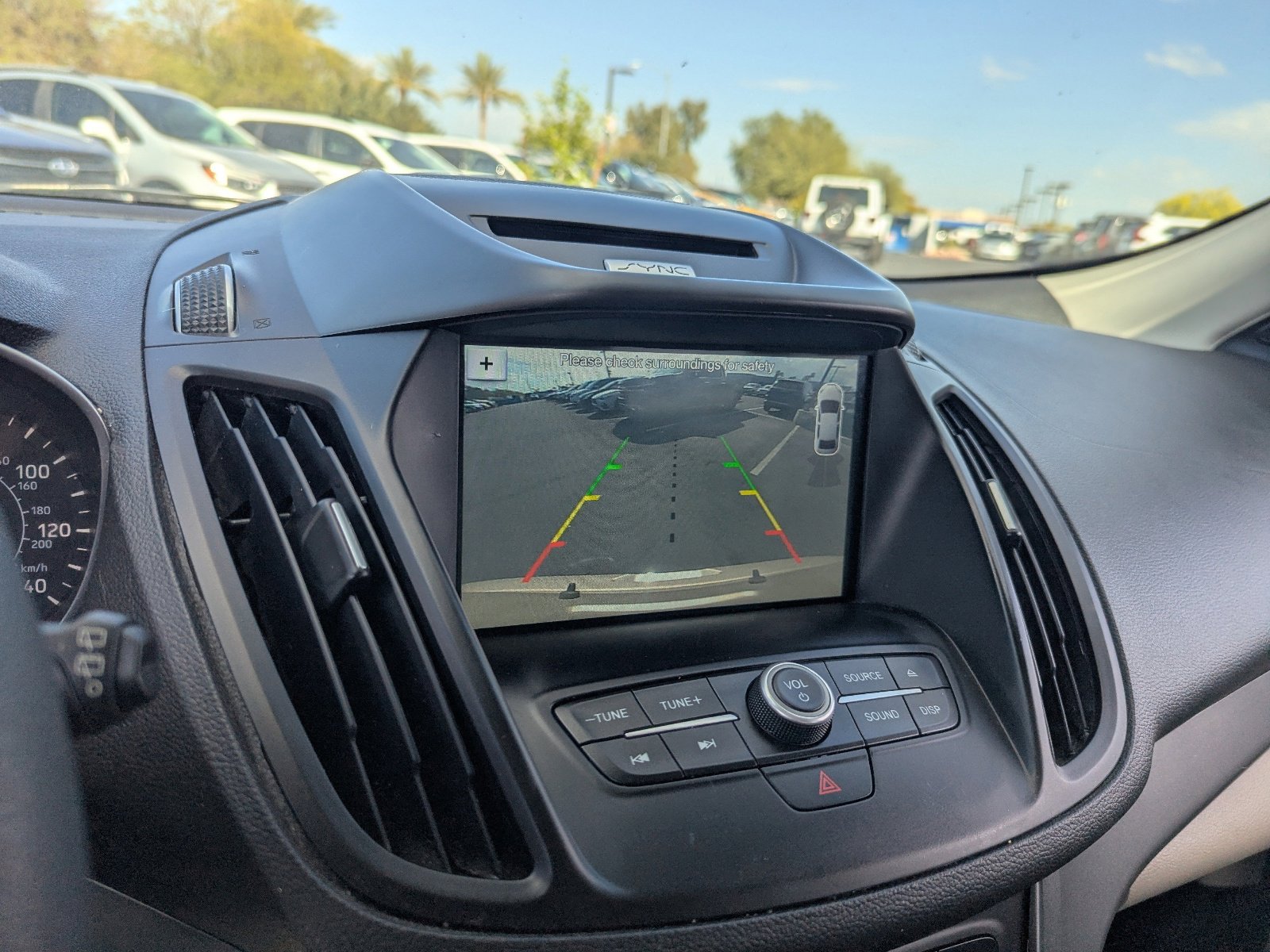 Used 2017 Ford Escape SE w/ Equipment Group 201A image 21